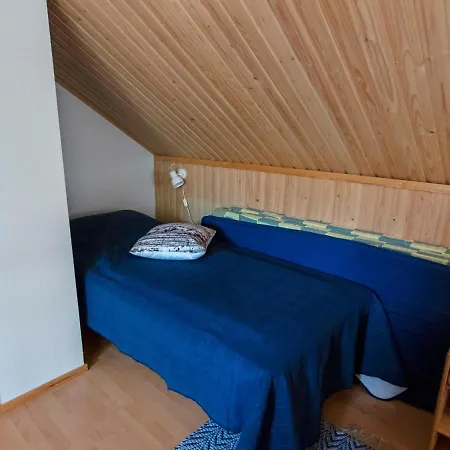 Holiday home Holiday Teerentie - 7huippua L35 Akaslompolo